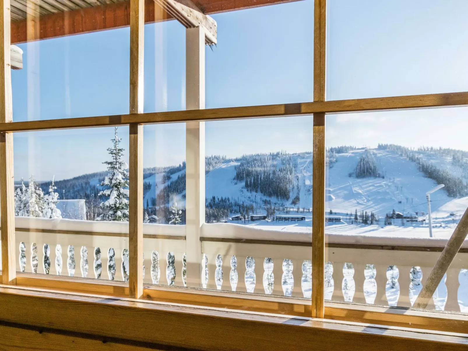 Alppikylä 1a paritalo-Binnen