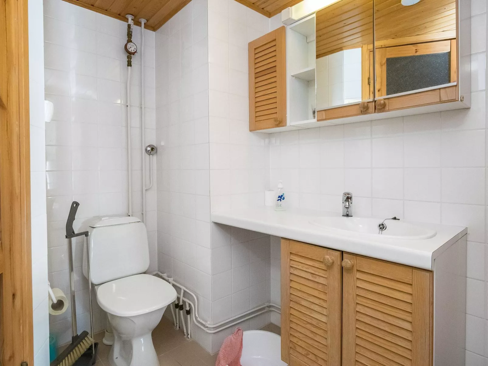 Ukonpuoti b13 kerrostalo-Binnen