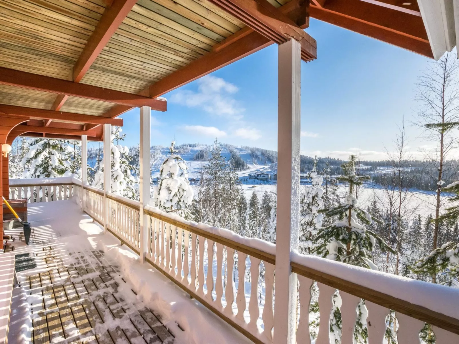 Alppikylä 13a paritalo-Binnen