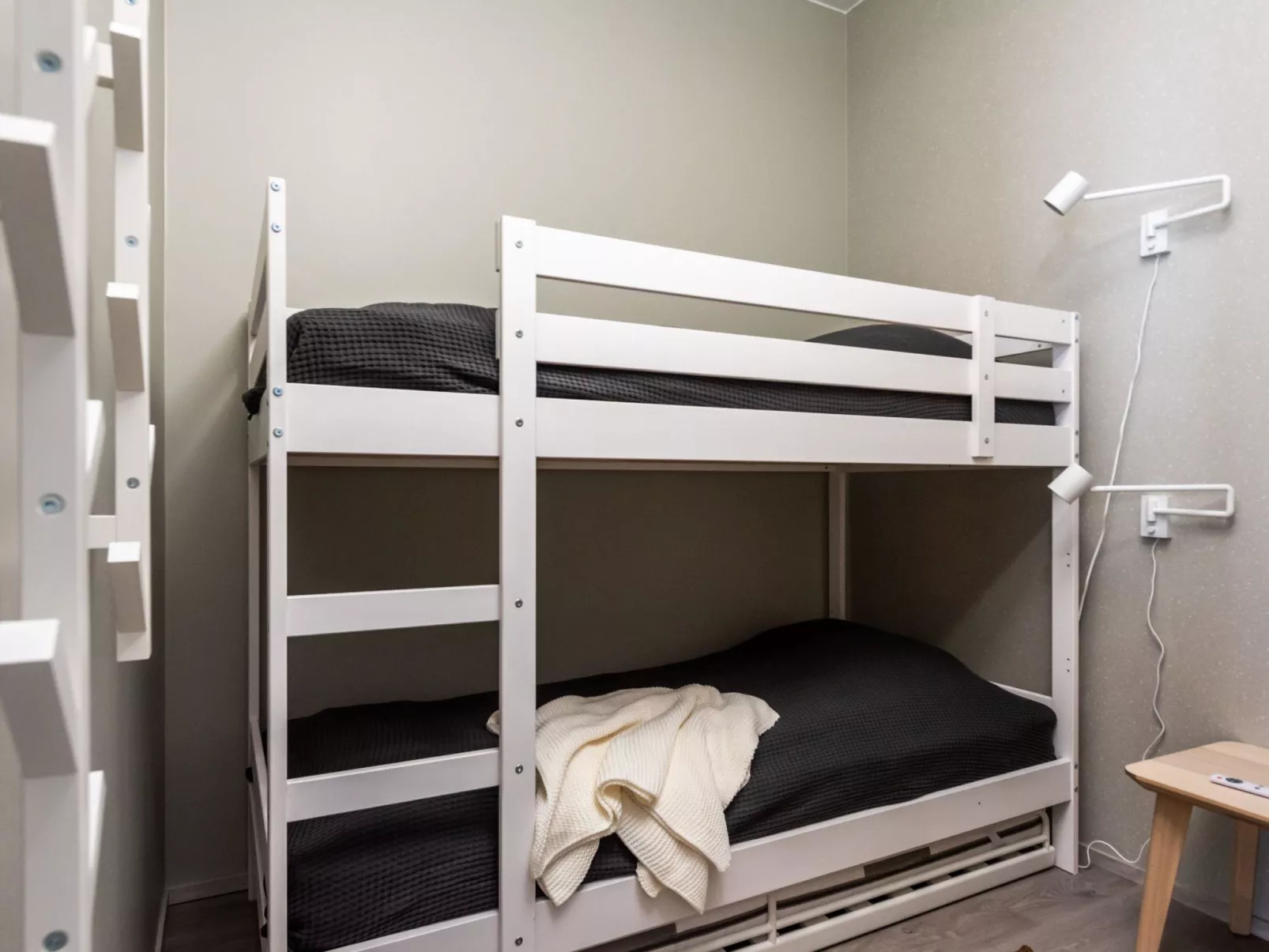 Vuokatin loiste 9 a 2-Binnen