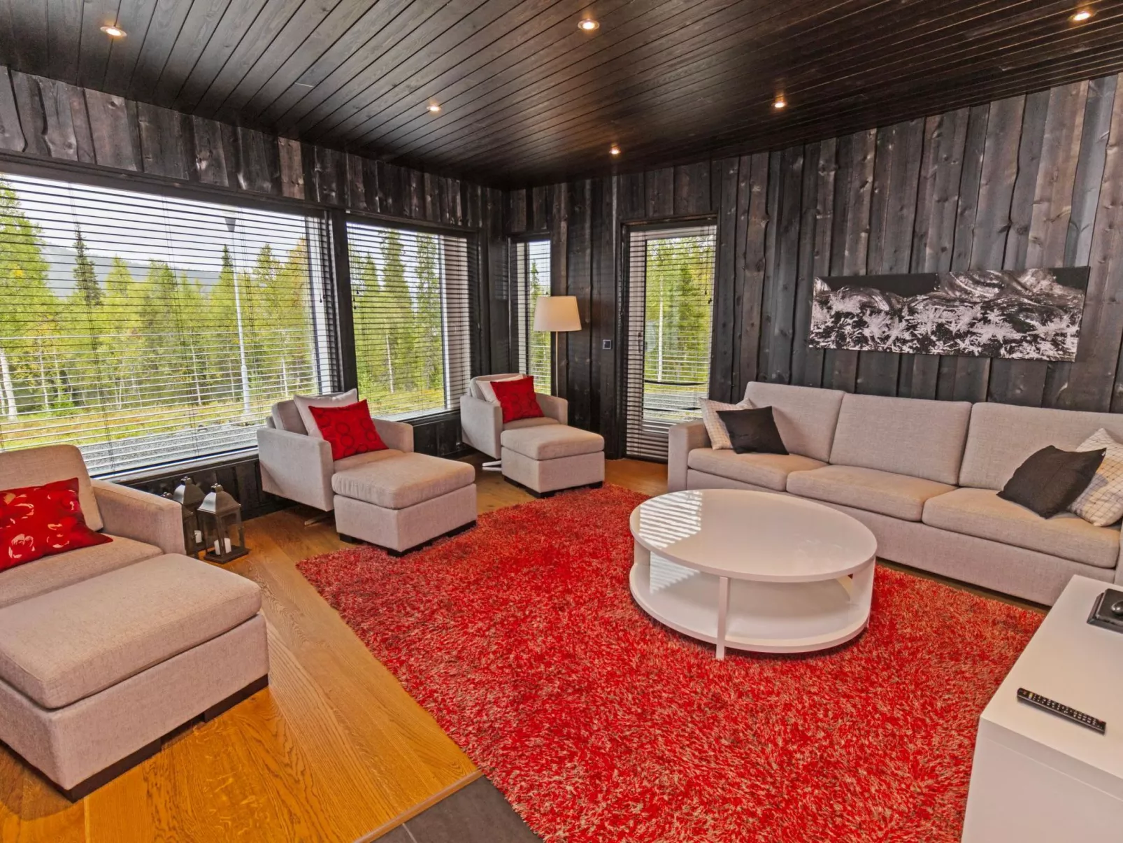 Holy lake chalet a-Binnen