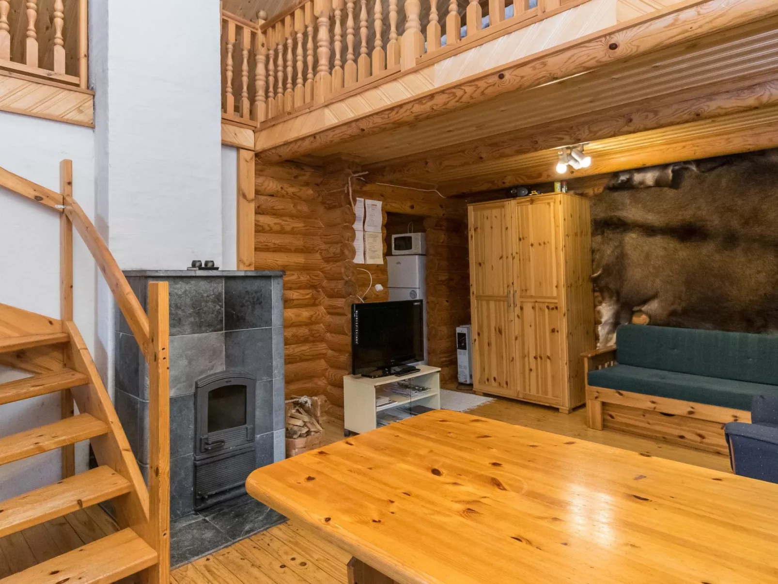 Pikku harrila-Binnen