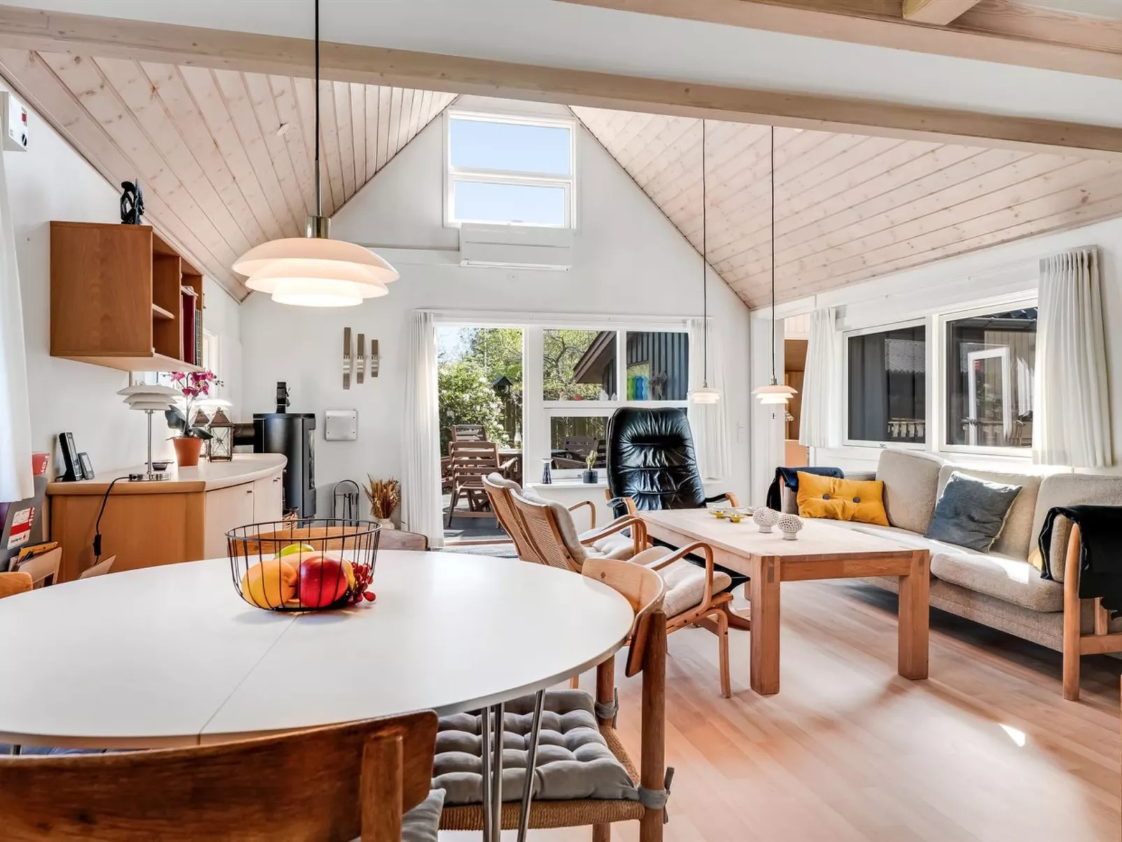 "Valentin" -  from the sea-Binnen