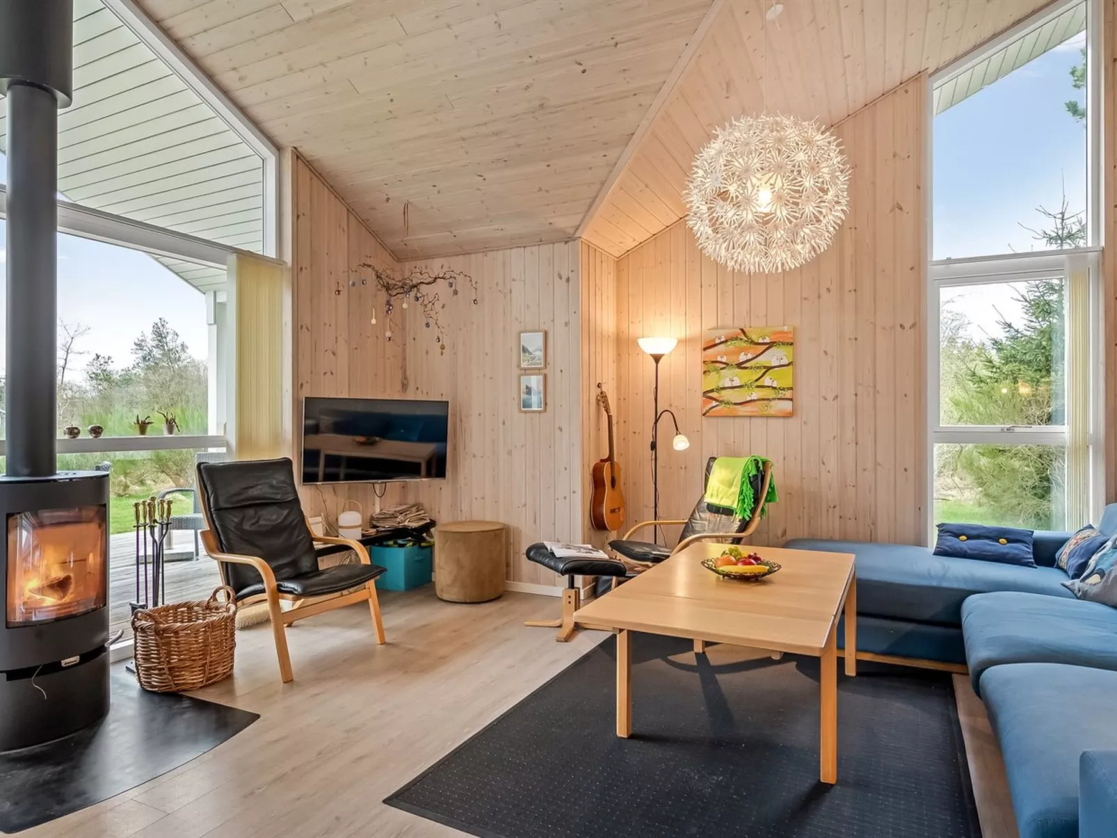 "Teija" - 600m to the fjord-Binnen