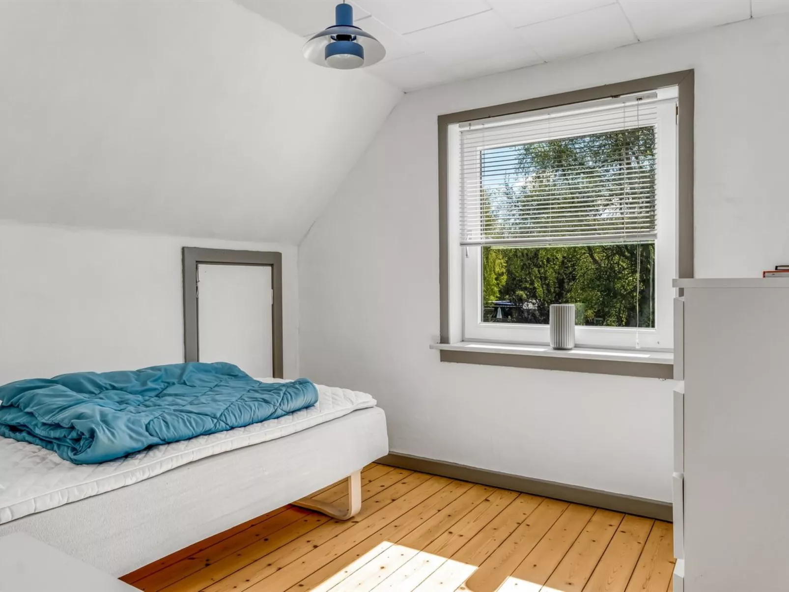 "Arben" - 900m from the sea-Binnen