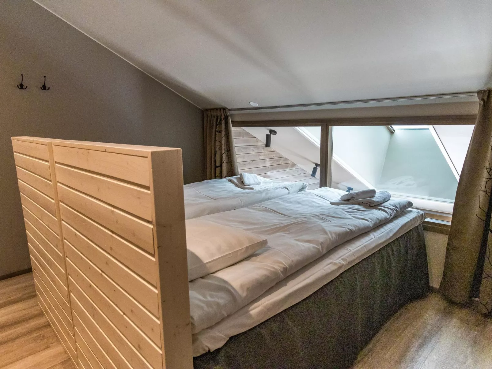 Uniikki 75, c402-Binnen