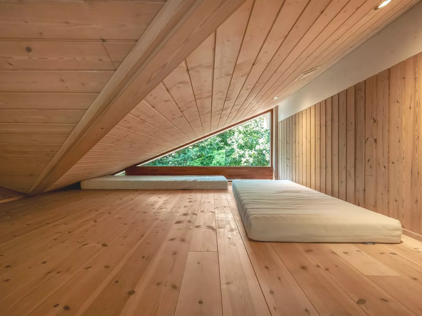 "Rosaline" - 500m from the sea-Binnen