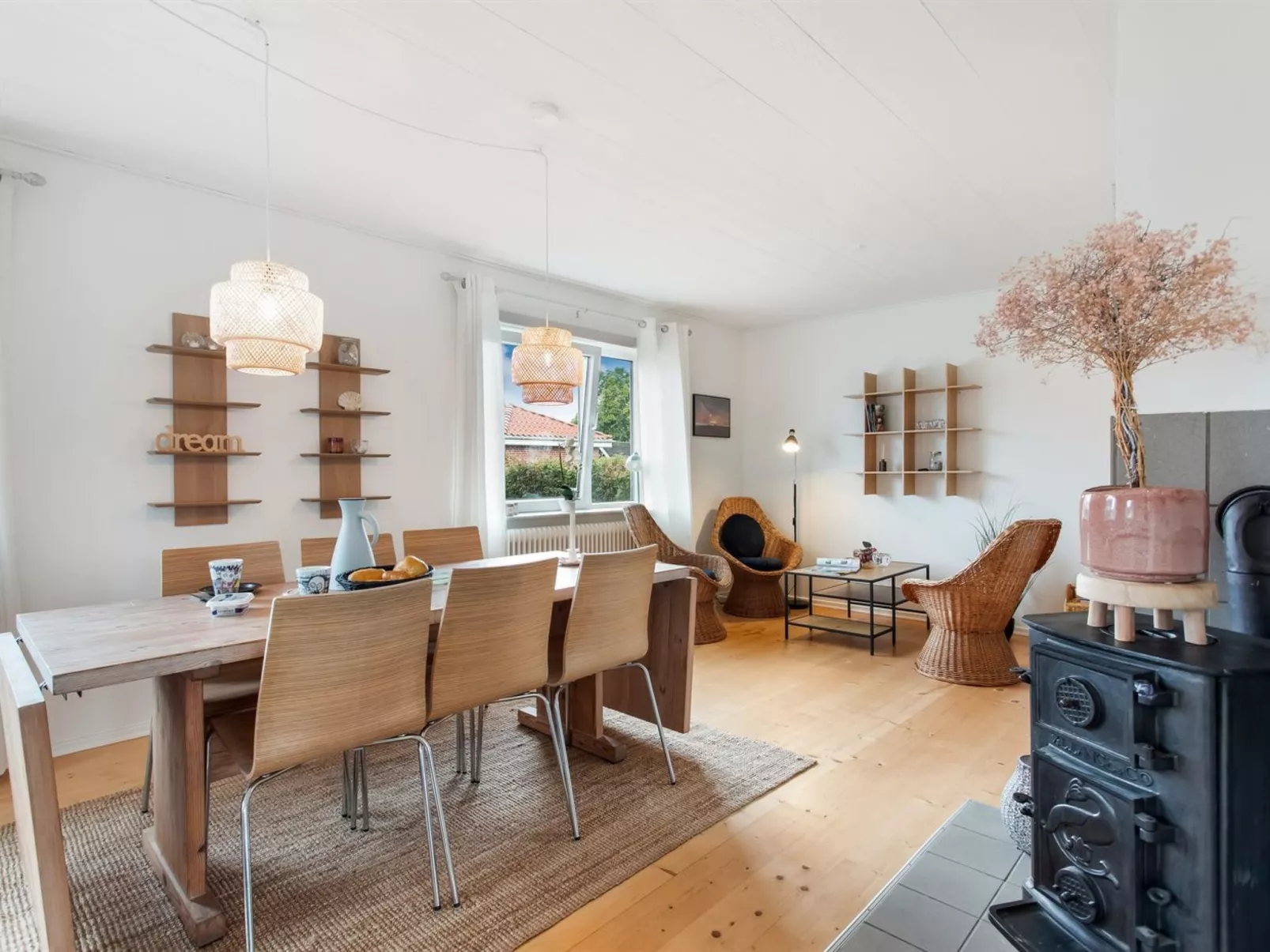 "Kirsi" -  from the sea-Binnen