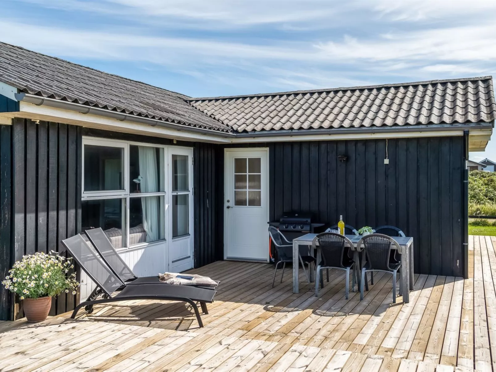 "Leonard" - 130m from the sea-Buiten