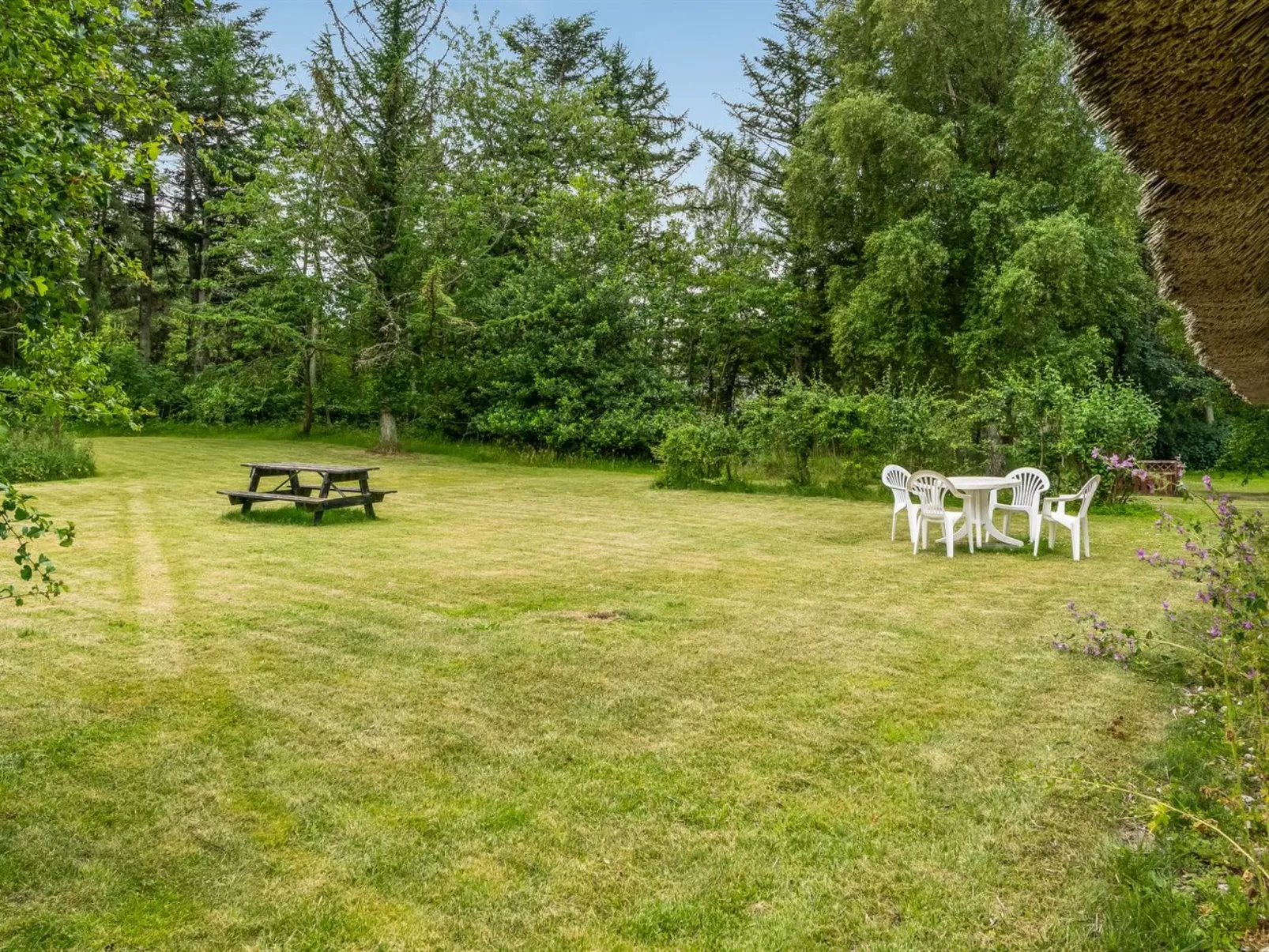 "Hoat" - 1.7km from the sea-Buiten