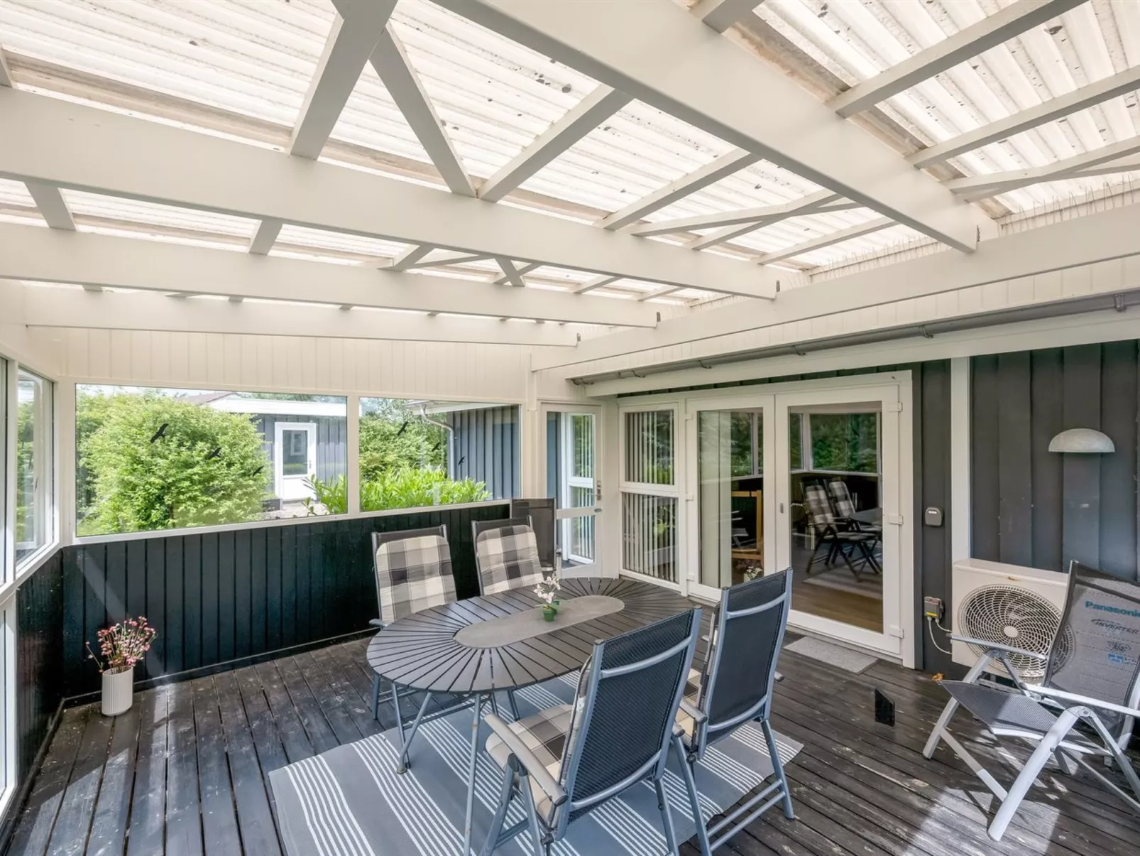 "Anelise" - 800m to the fjord-Buiten