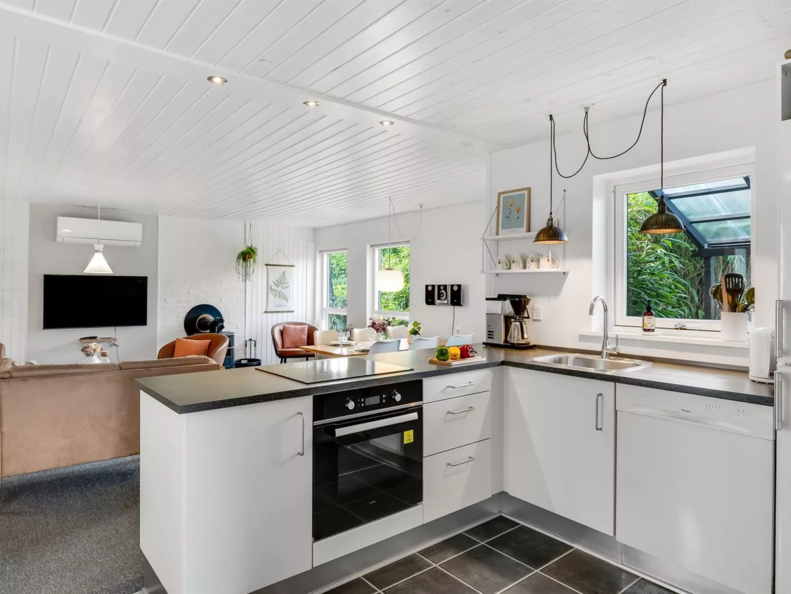 "Nicklas" - 250m from the sea-Binnen