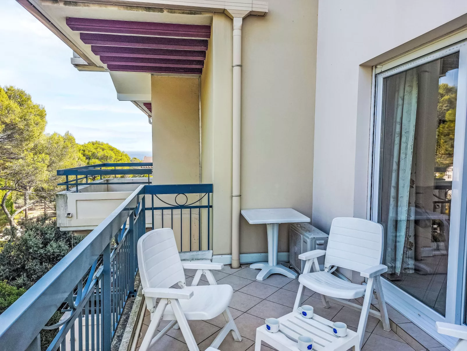 Le Grand Parc-Buiten