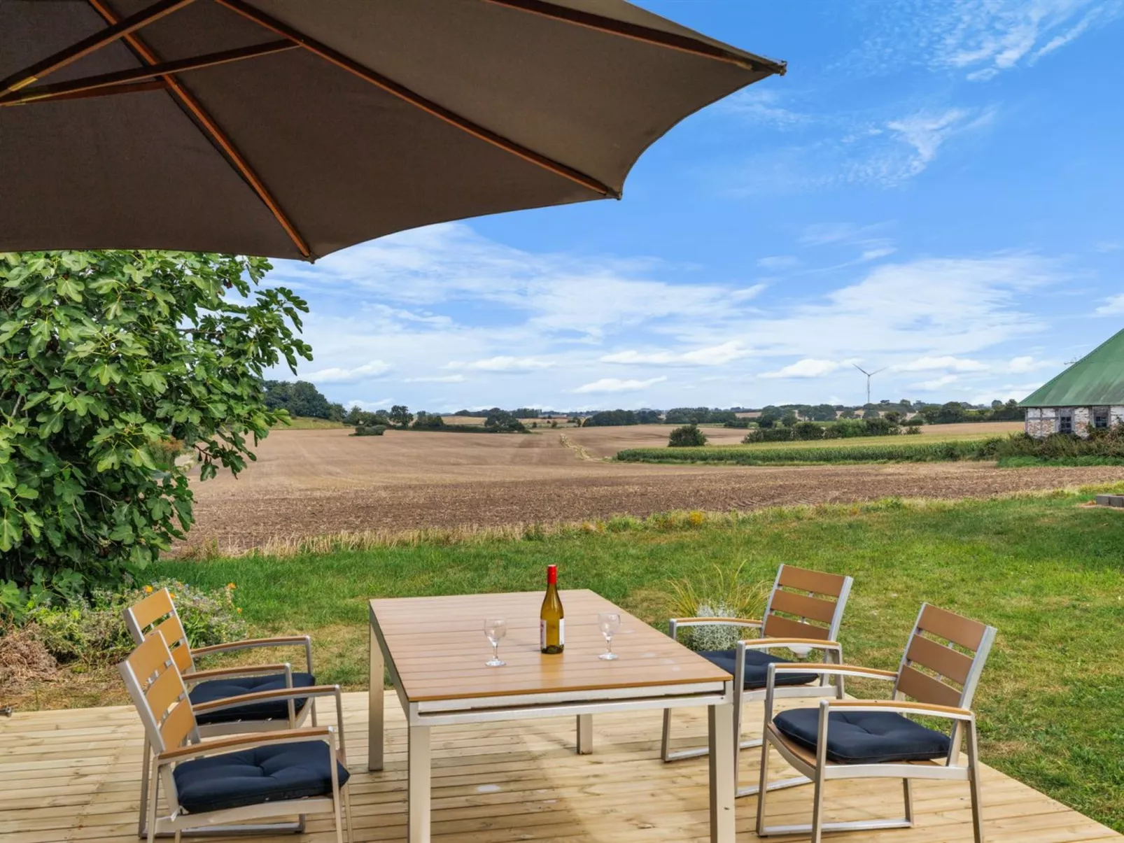 "Alisa" - 2.5km from the sea-Buiten