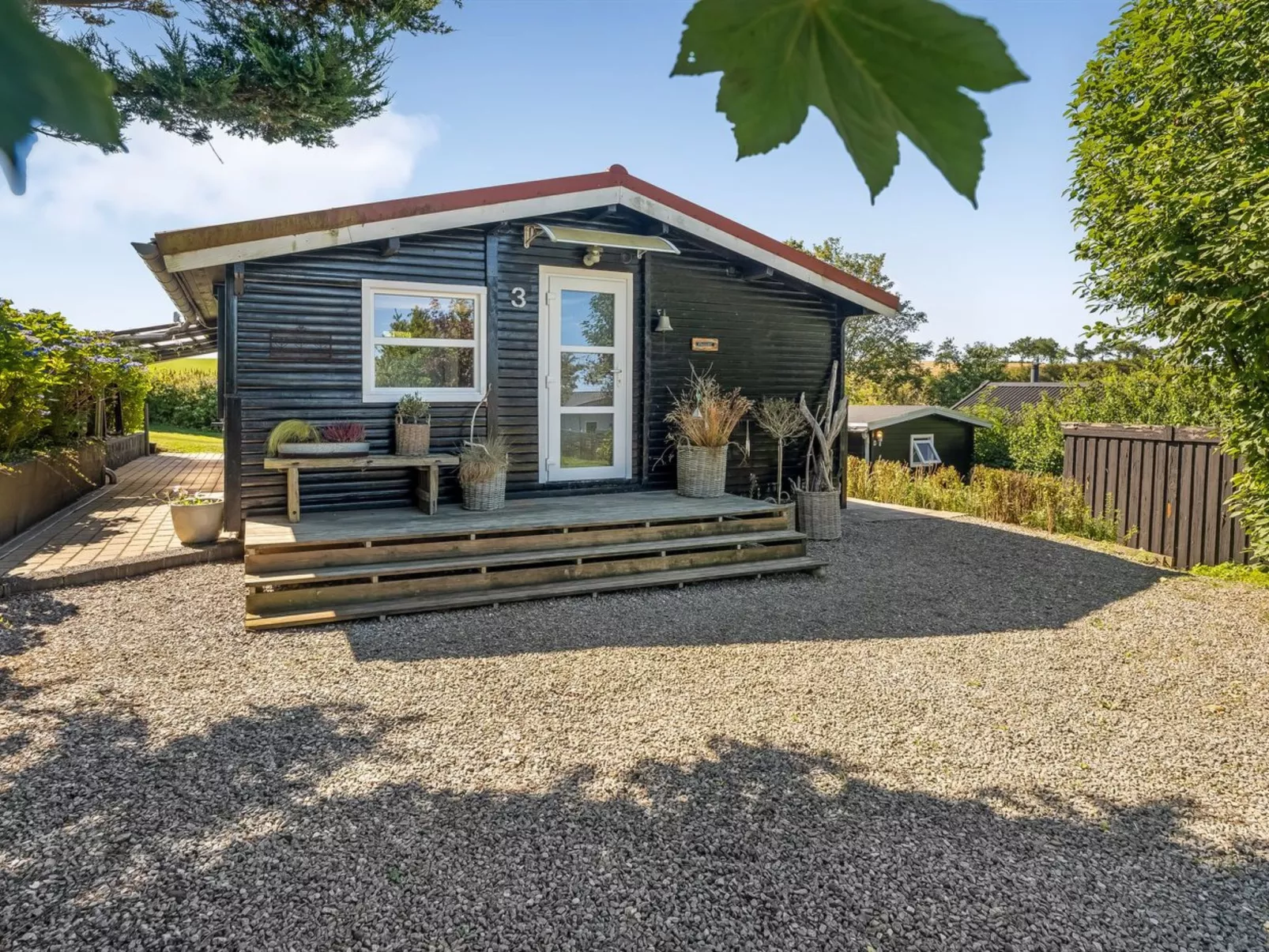 "Berner" - 500m to the fjord-Buiten