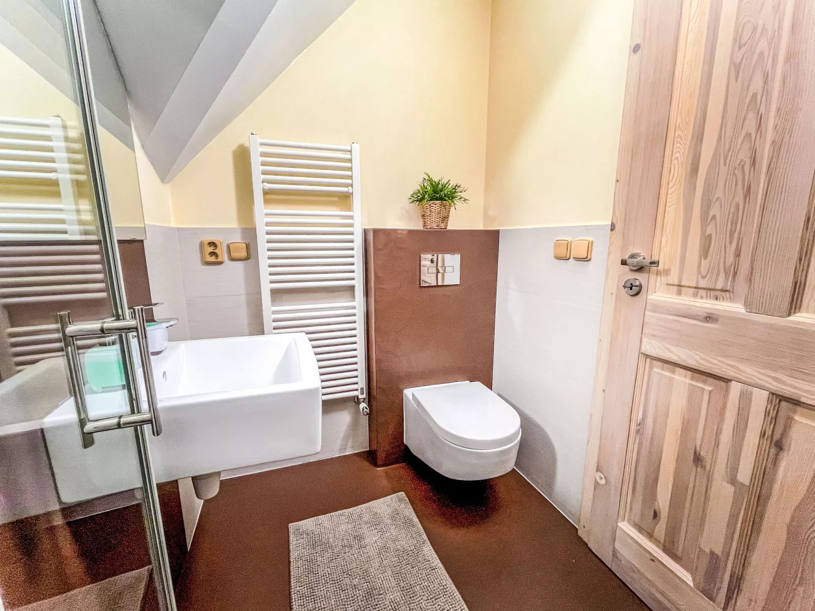 Sachrův Kopec-Binnen