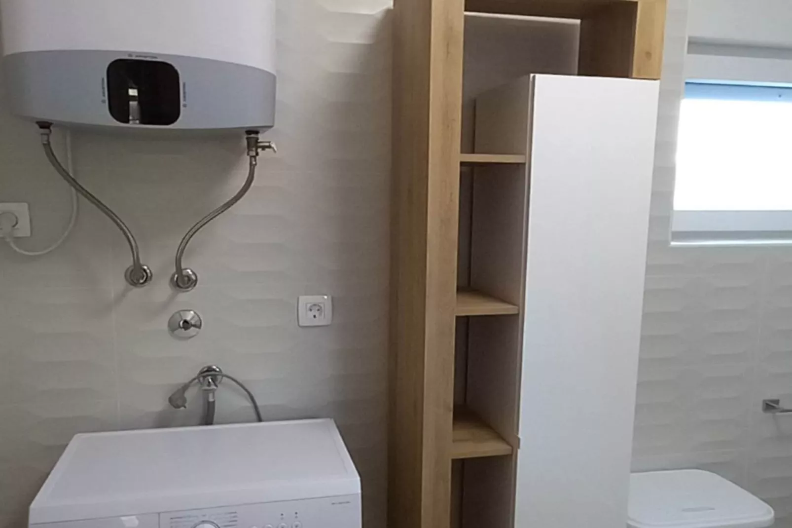 Two Bedroom Apartment With Private Pool-Badkamer