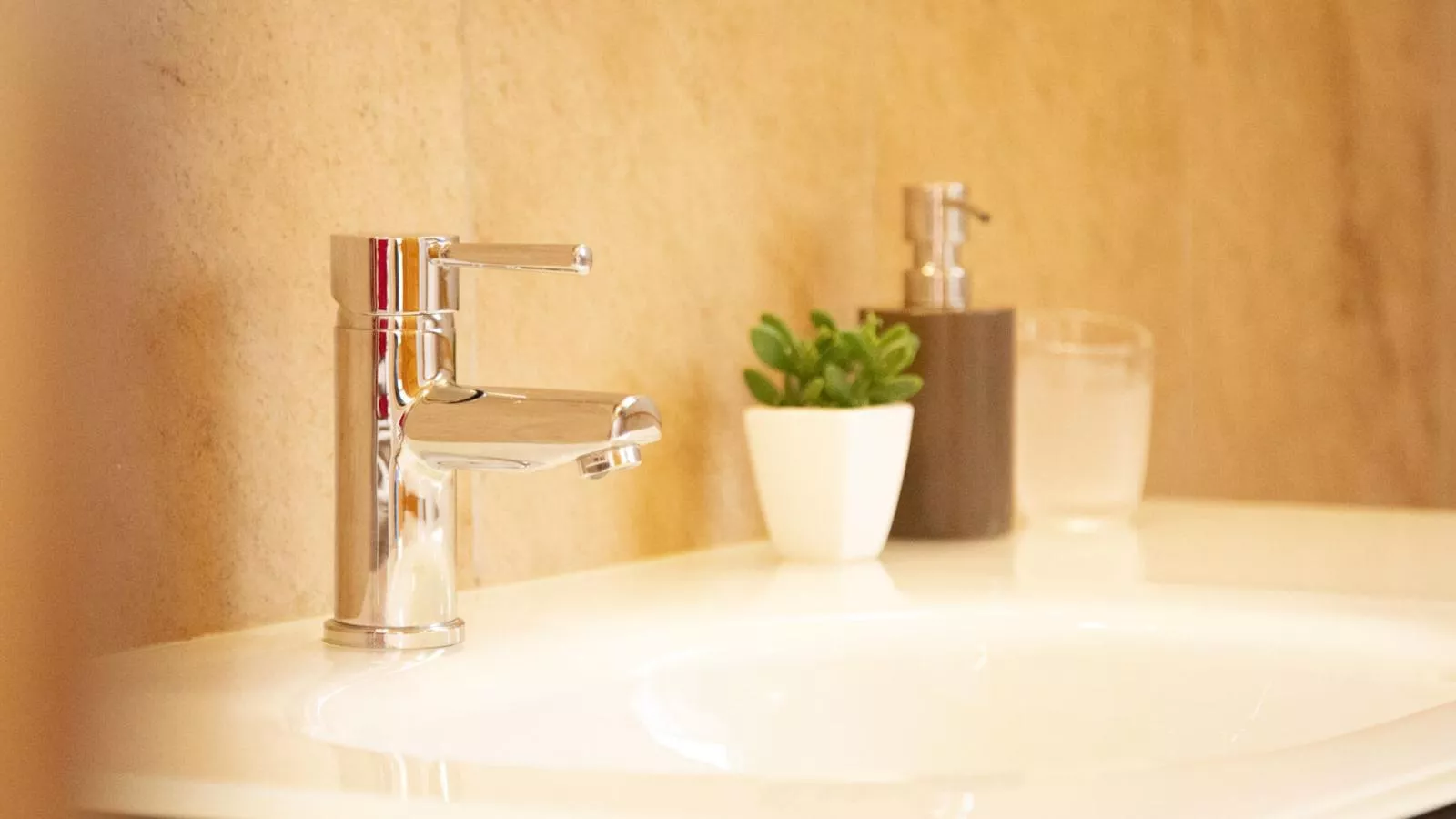 Naturstammhaus-Badkamer