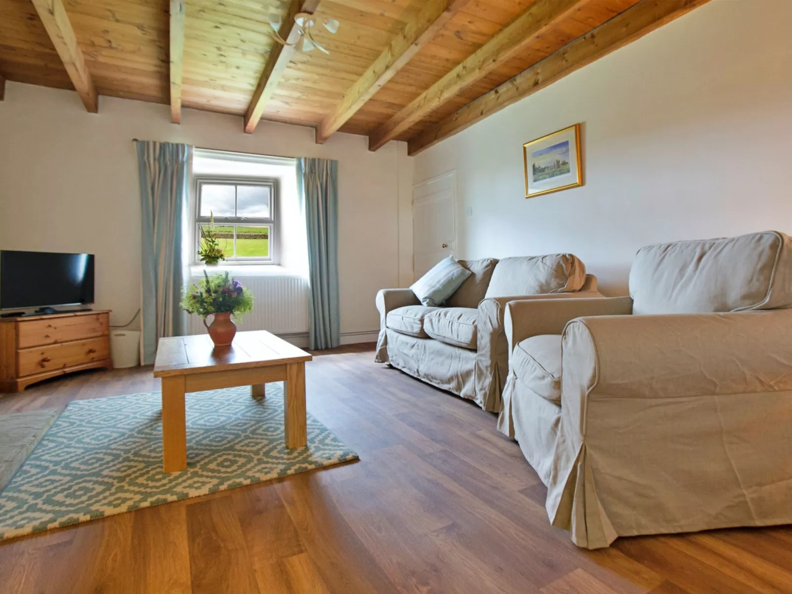 The Cottage, Shortflatt Farm-Binnen