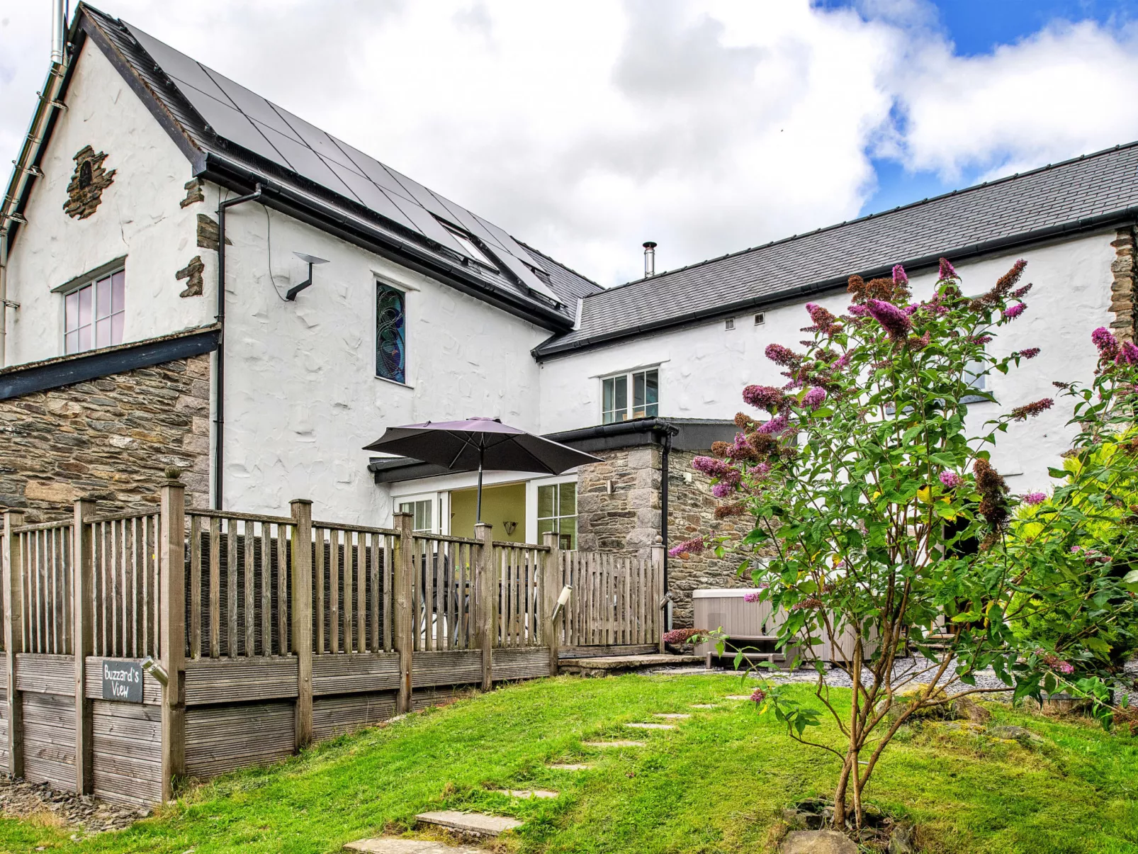 Buzzards View-Buiten