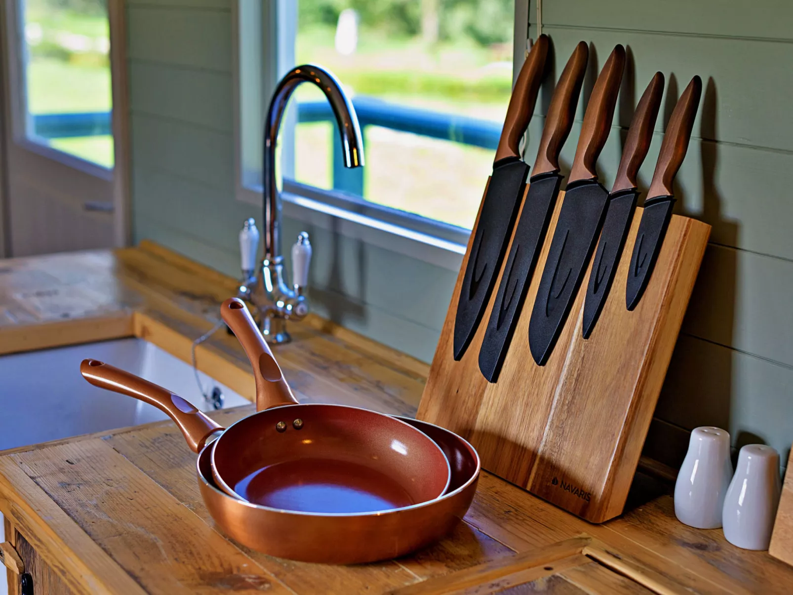 'Joan' Shepherds Hut-Binnen
