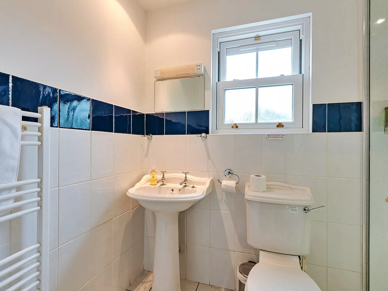 Netley Hall - Jasmine-Binnen