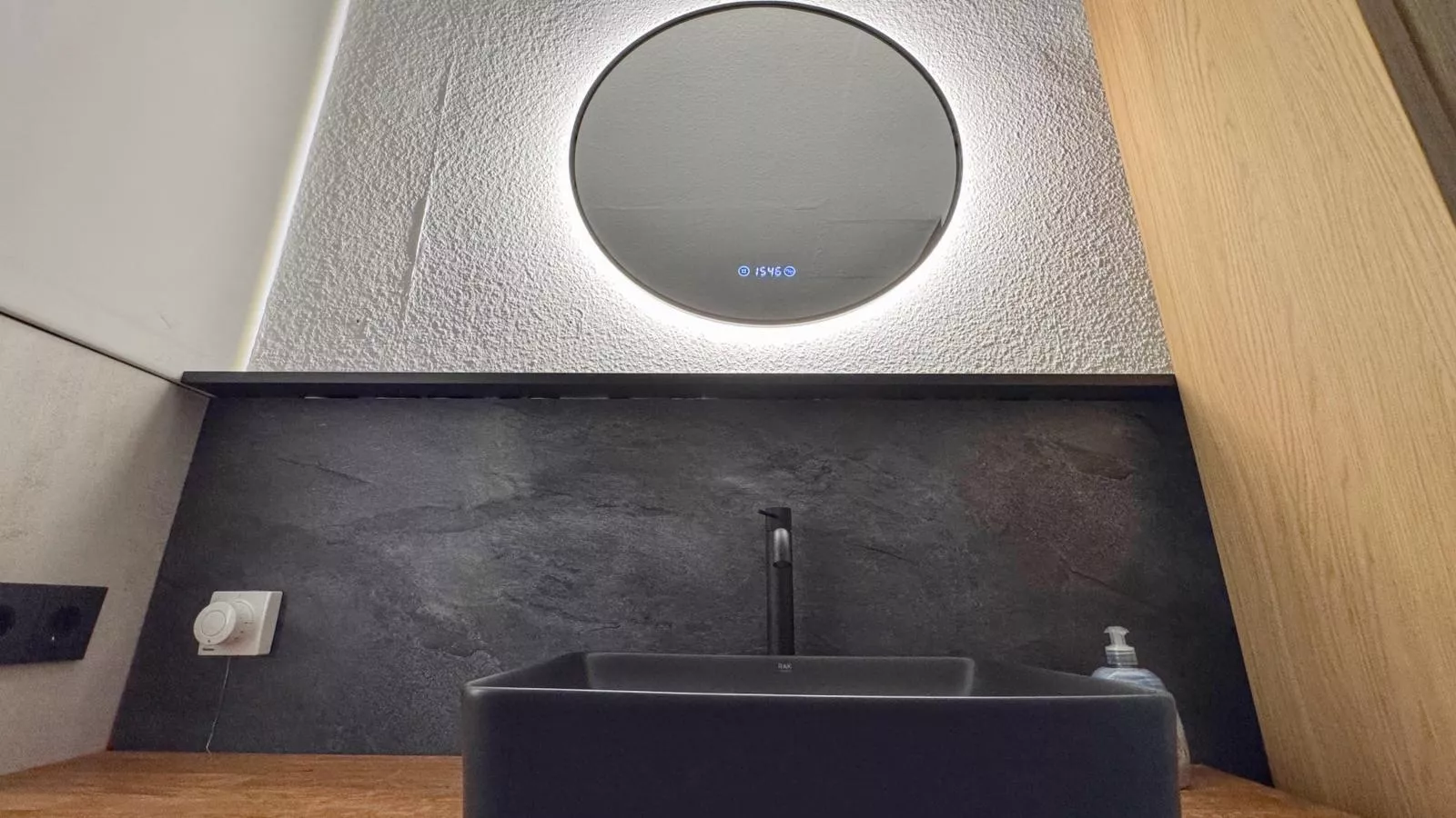 Forsthaus Heinrichsbach-Badkamer