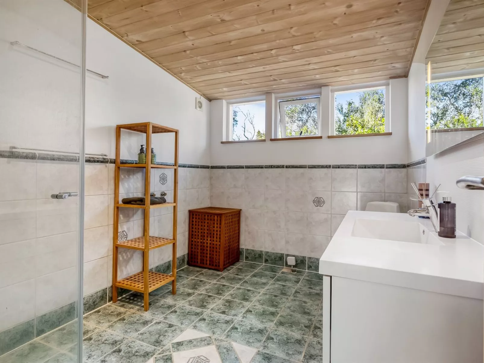 "Tede" - 1km from the sea-Binnen