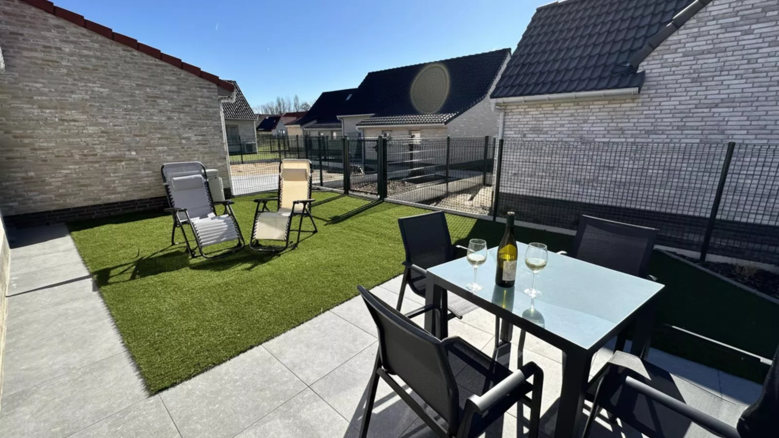 Westhinder II H19-Tuinen zomer