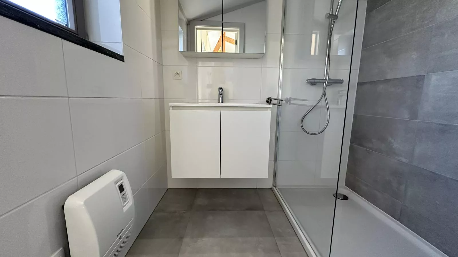 Westhinder II H18-Badkamer