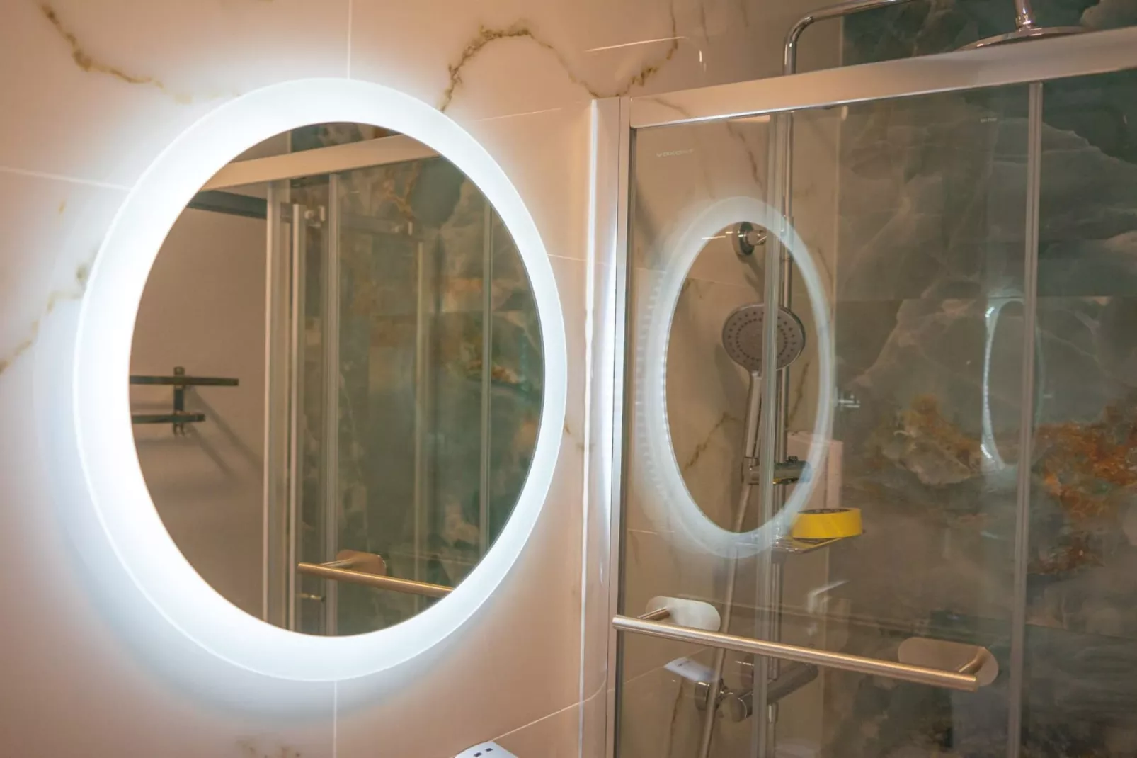 One-Bedroom apartment Standard (A2)-Badkamer