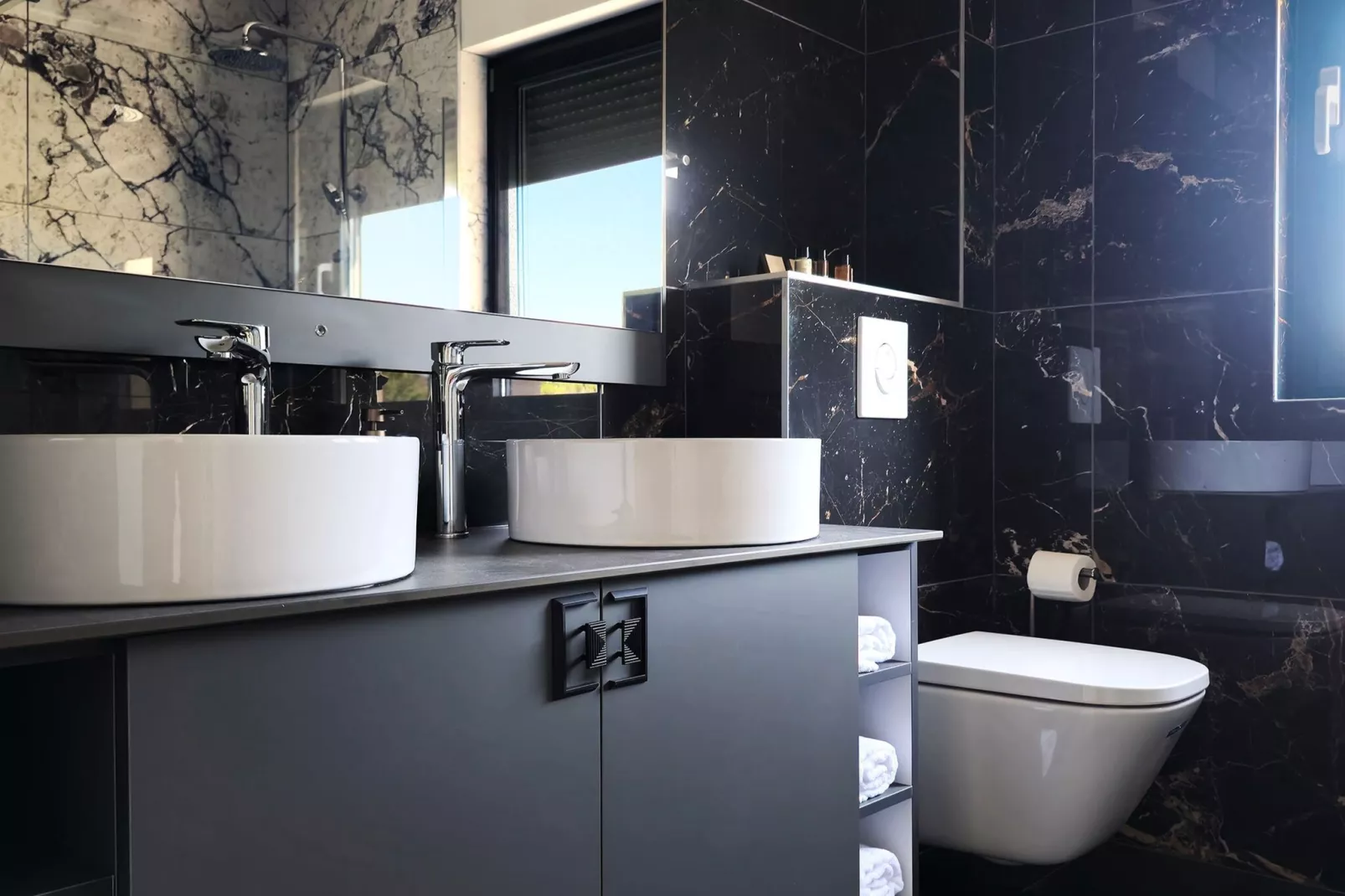 Villa Golden Grain - Four Bedroom Villa-Badkamer