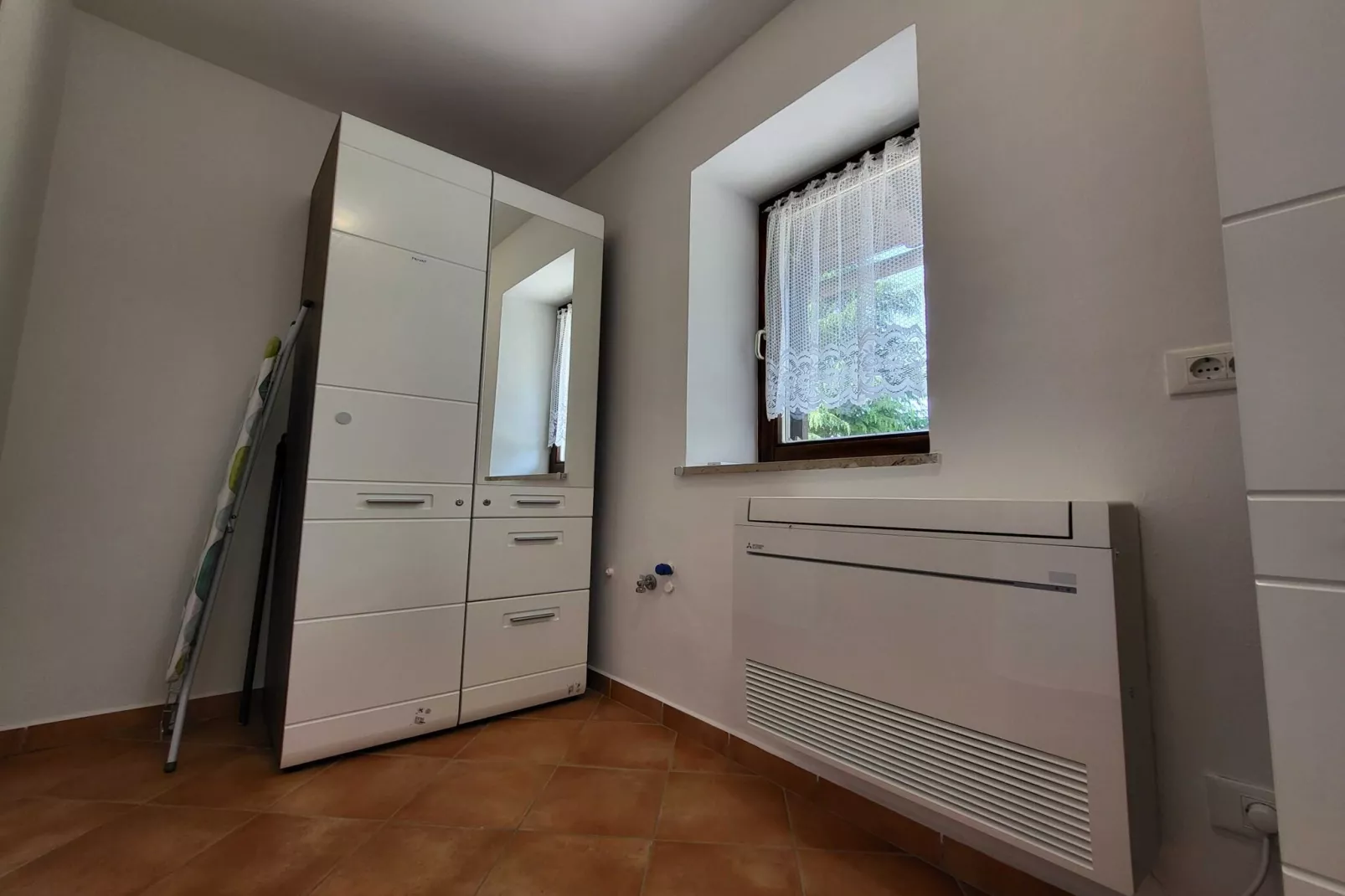 Peaceful Countryside Holiday Home with Terrace - One Bedroom Holiday Home with Terrace-Slaapkamer