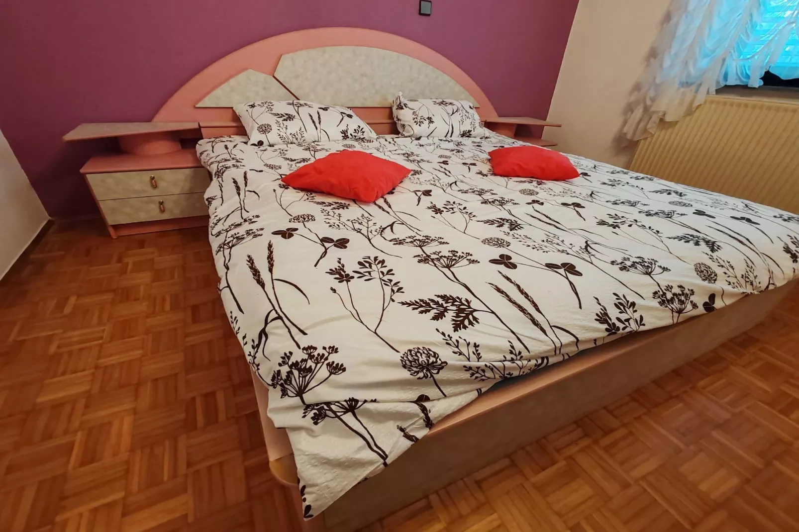 Brezovica Spacious Family-Friendy Apartment - Two Bedroom Apartment with Balcony-Slaapkamer