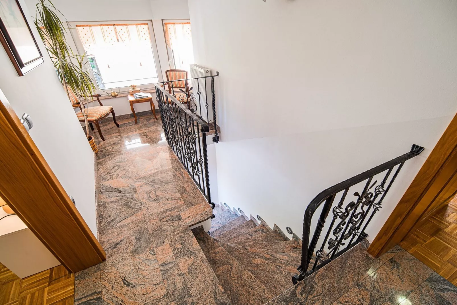 Sunny and Comfortable Apartment with Terrace and Garden - Two Bedroom Apartment with Terrace-Trap