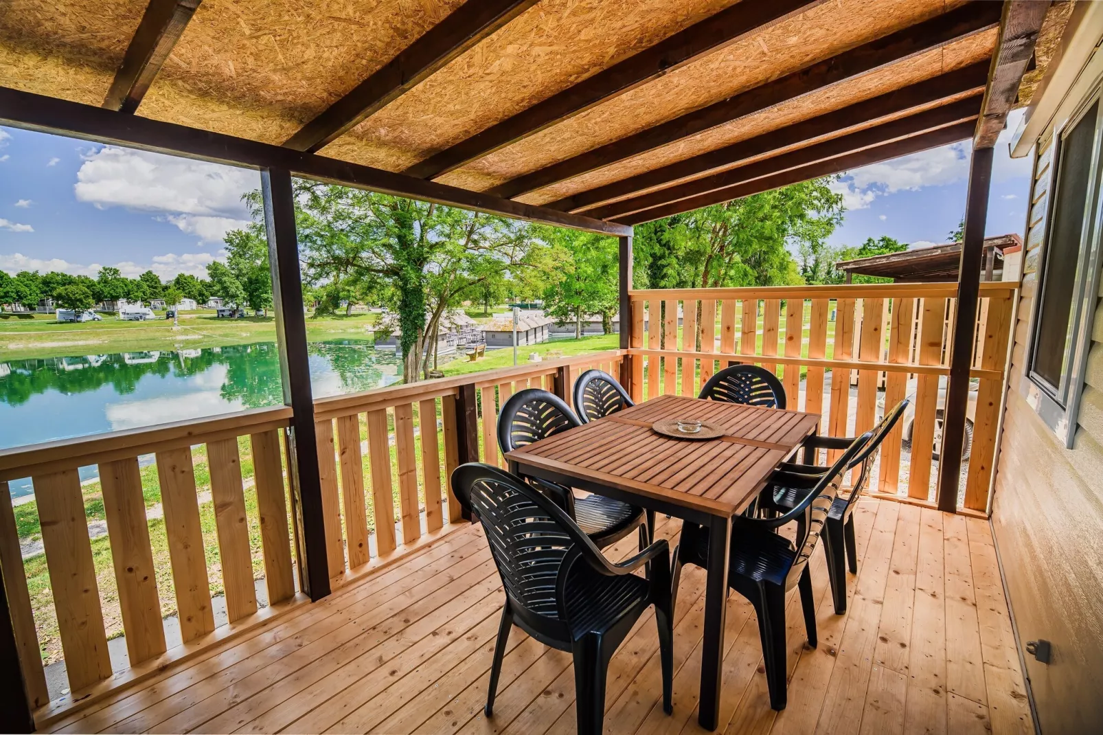 Waterside Retreat Mobile Homes with Thermal Riviera Tickets - Three Bedroom Mobile Home with Lake View (owner 6)-Terras