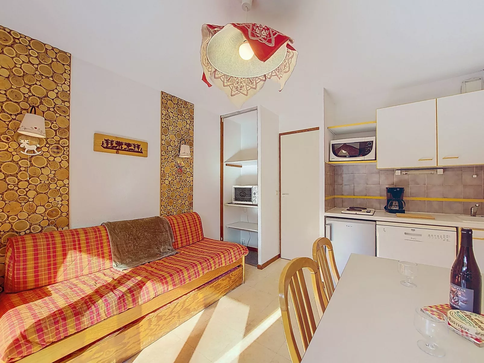 Balcons D'Olympie-Binnen