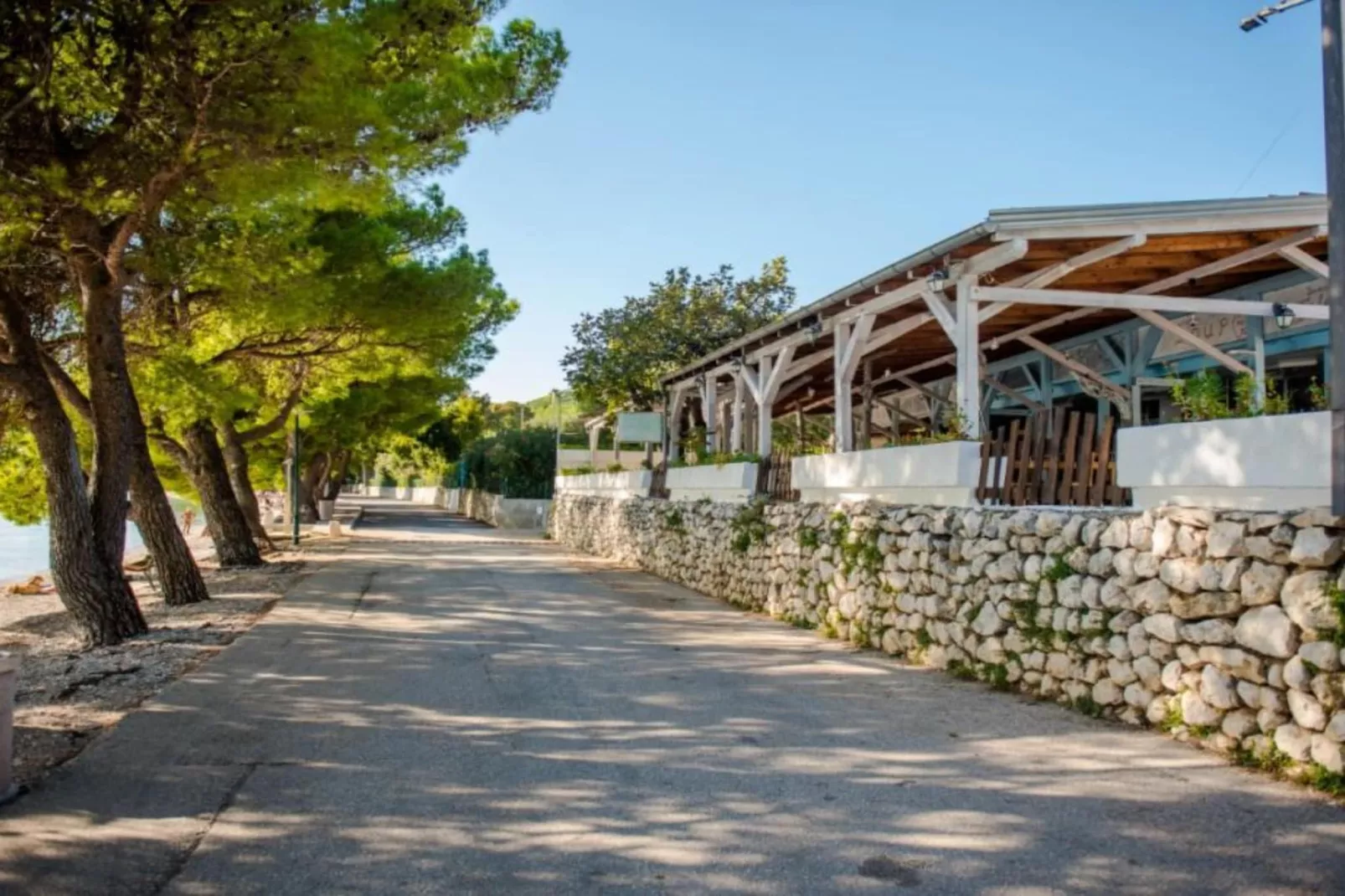 One Bedroom Apartment with sea wiev 3-Buitenlucht