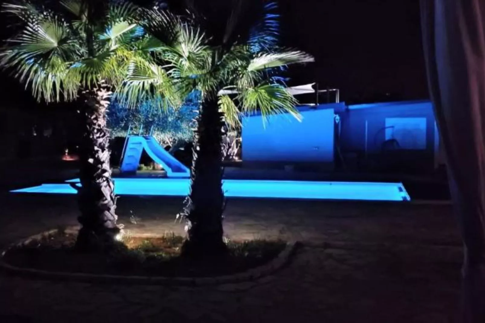 SAK Mobile Homes - Standard Two Bedroom Mobile Home with Terrace and Sea View (Br3)-Zwembad