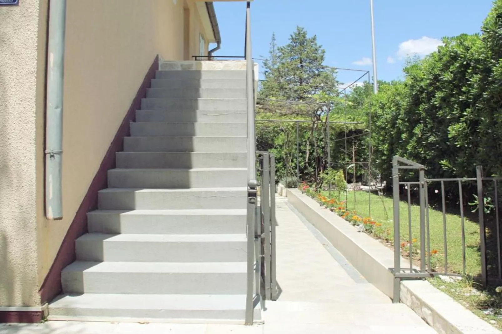 Charming & Cozy Apartment Close to Kotor Old Town - Two Bedroom Apartment-Trap