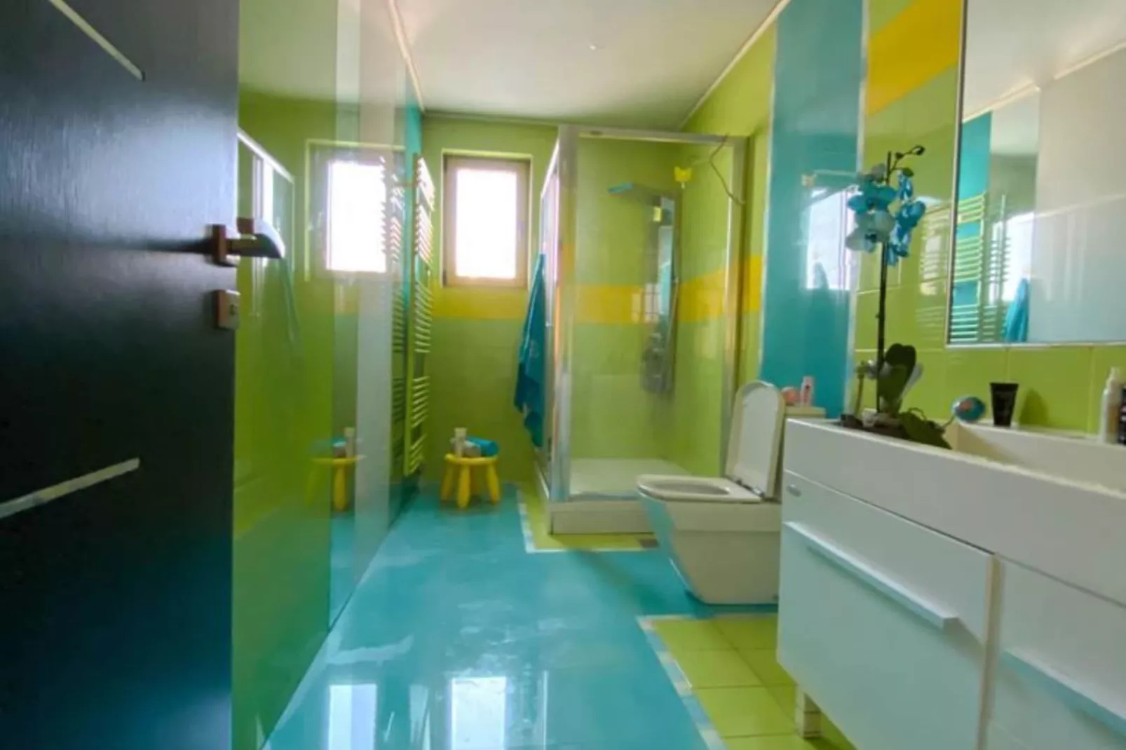 Villa Sarajevo Hills - Five Bedroom Villa with Terrace and Garden-Badkamer