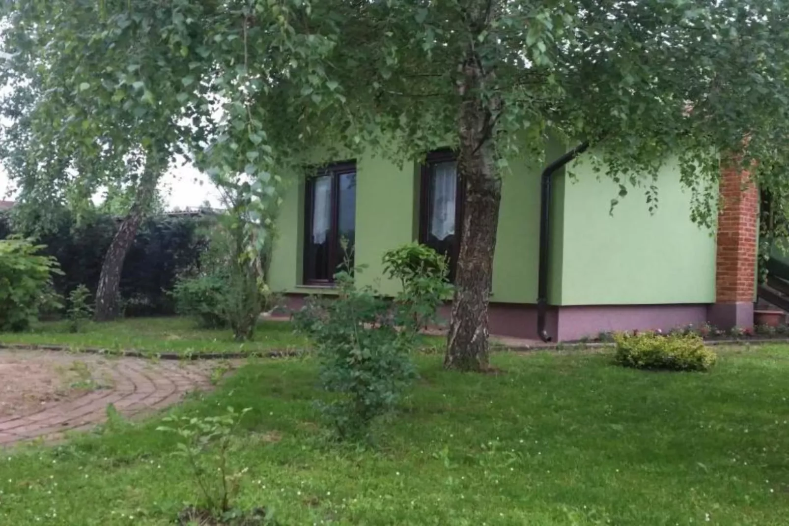 Four bedroom home with river view-Tuinen zomer