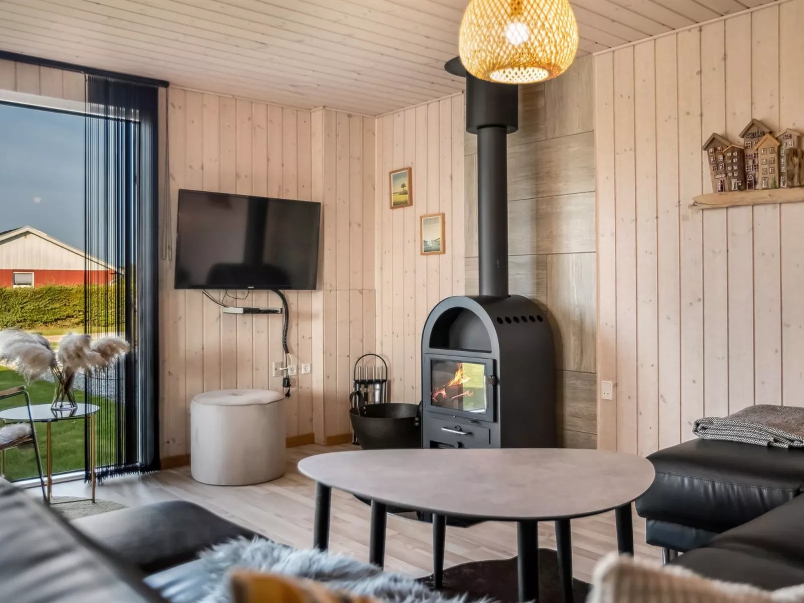 "Ali" - 500m from the sea-Binnen