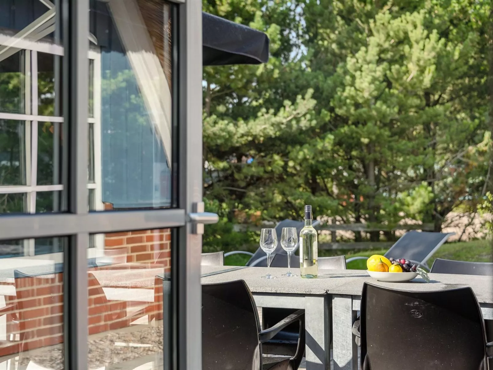 "Alvina" - 3.2km from the sea-Buiten