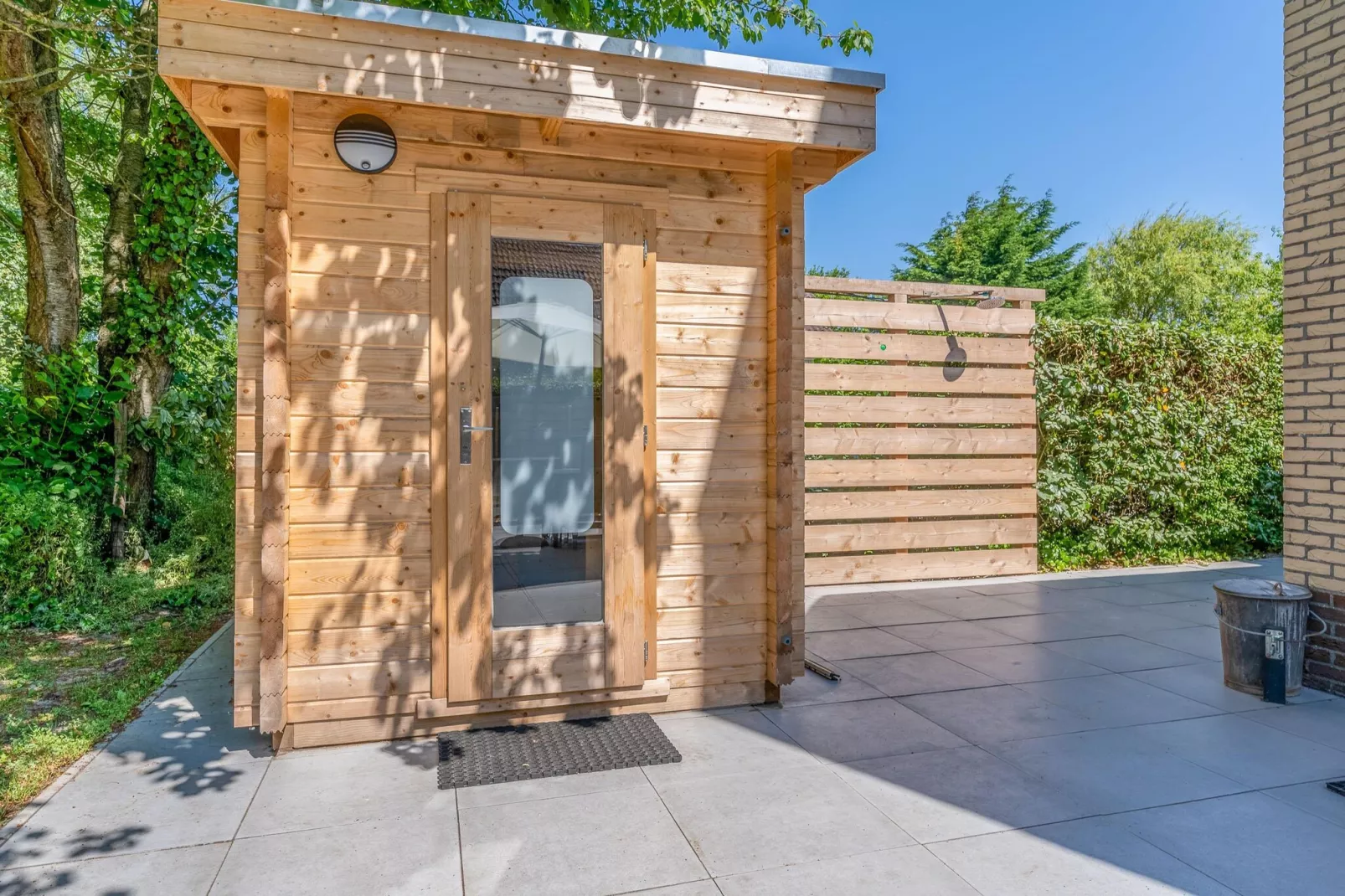 Kamperfoelie 43-Wellness