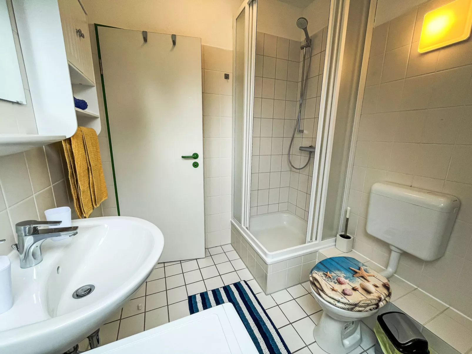 Wariner Straße-Binnen