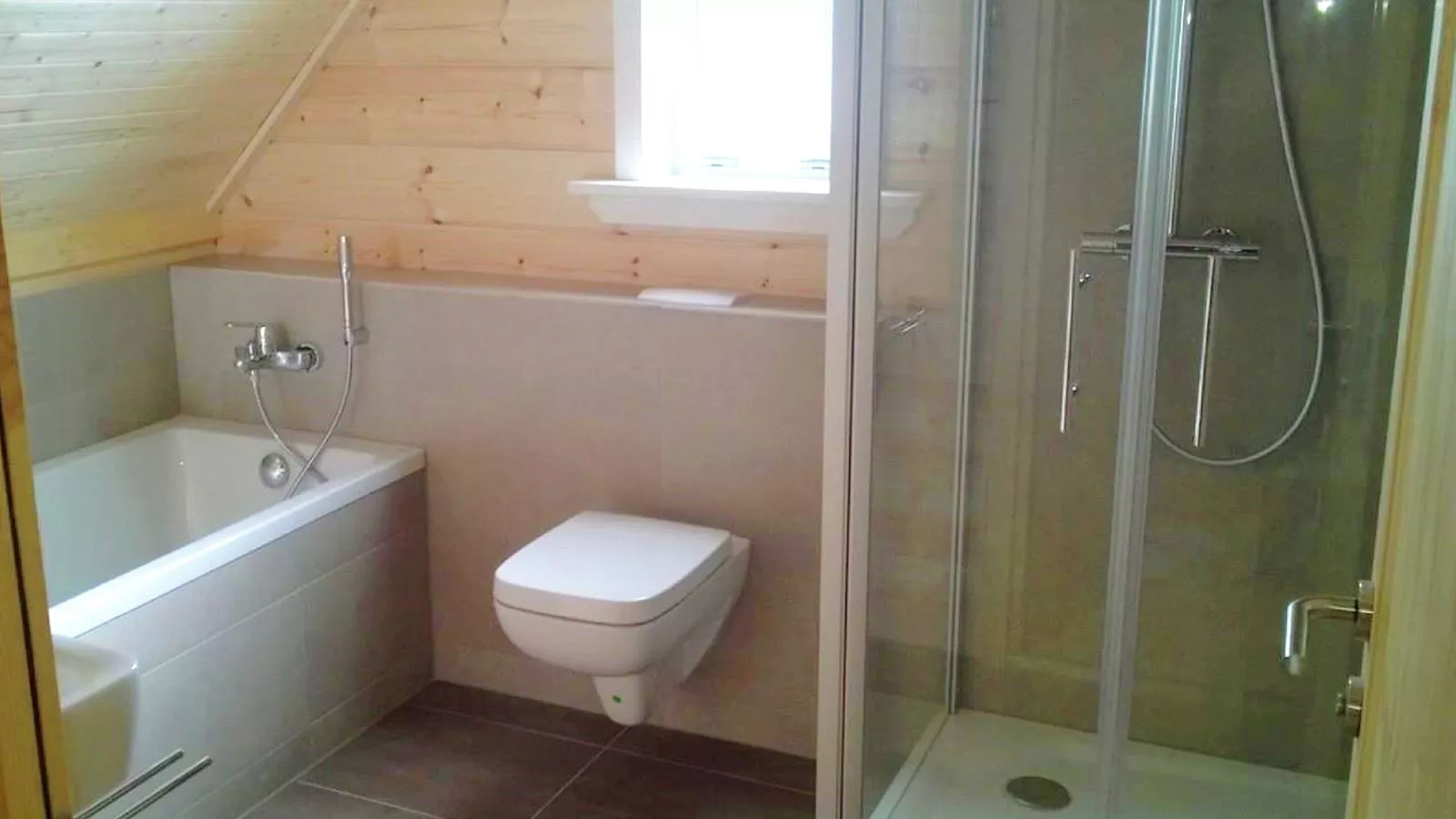 Küstelberg II-Badkamer