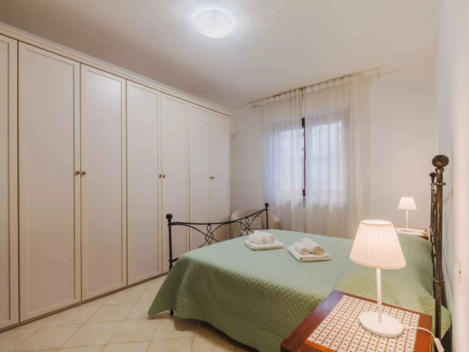 Sunflower piano terra-Binnen