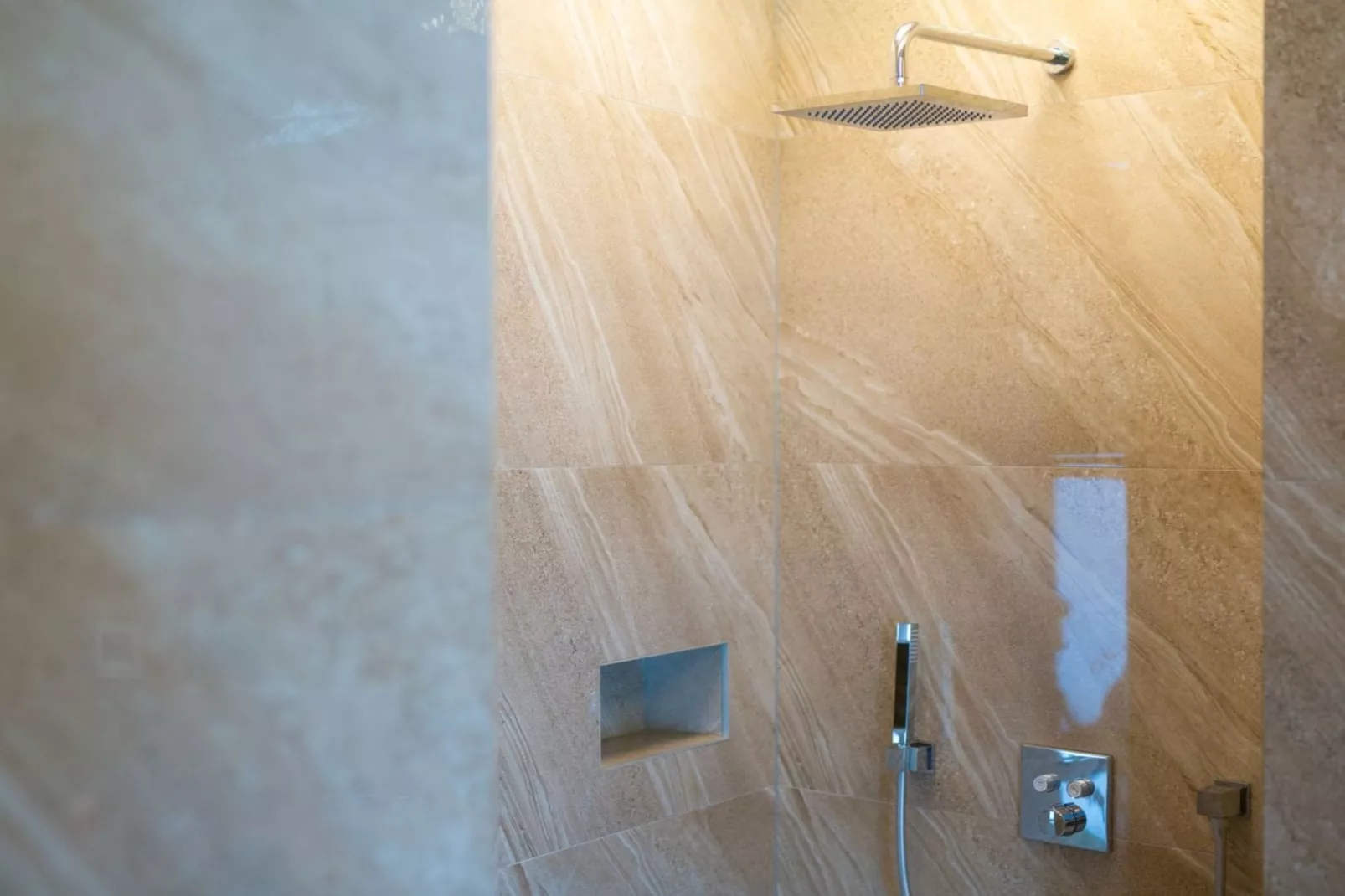 Wellness Apartment Modruna-Badkamer