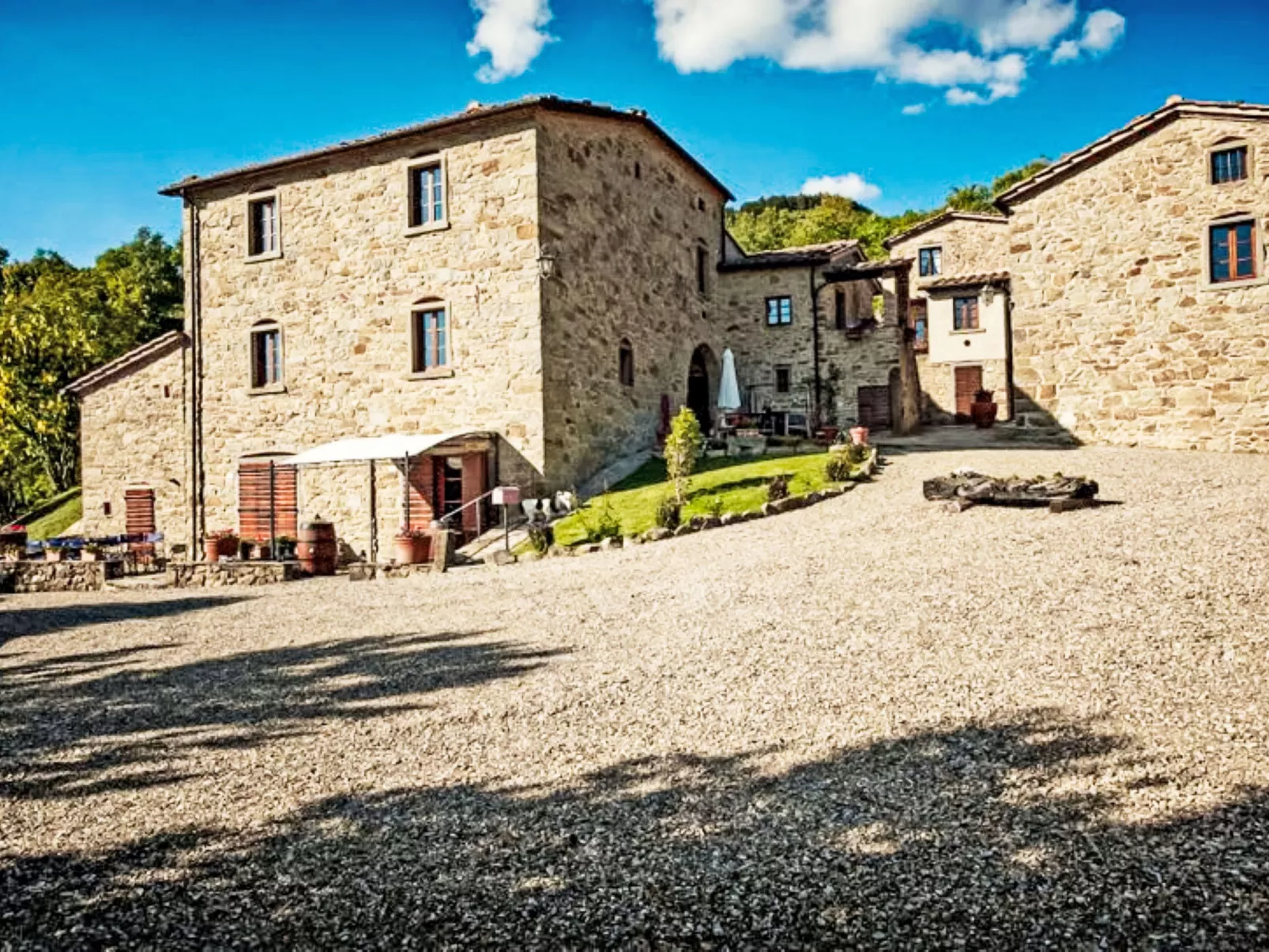 Il Frassino del Borgo di Ghiora-Buiten